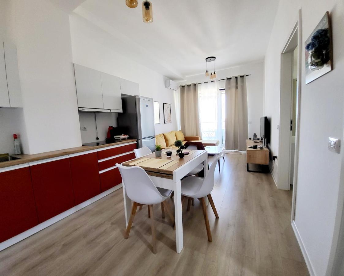 Elegant Apartment Kompleksi Magnet Tirana Exterior photo